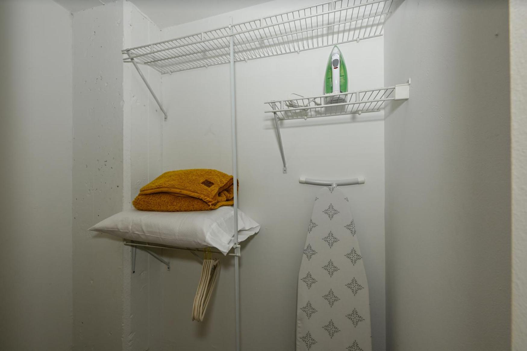 2 Bath Prkg+Gym+Sauna Perk Plaza +30 Day Cleveland Buitenkant foto